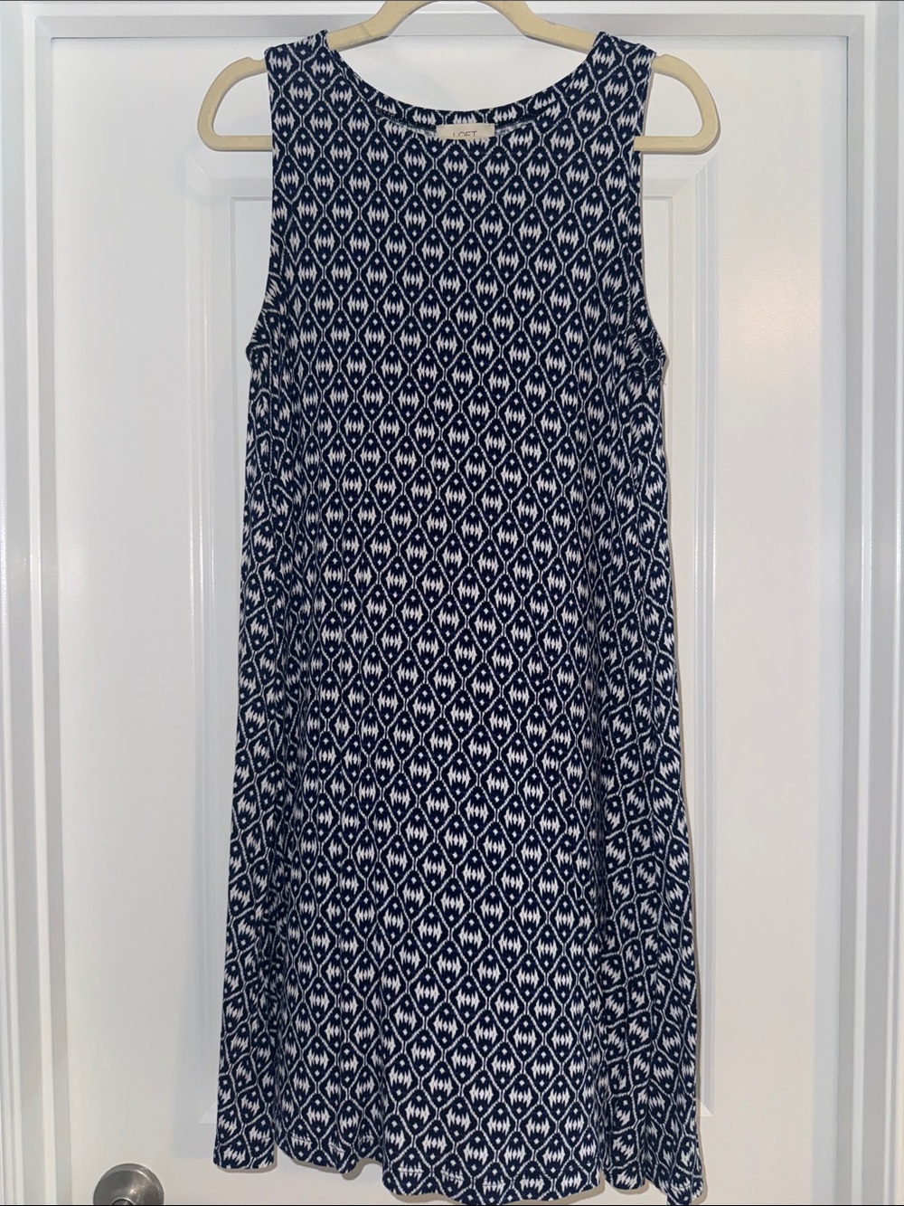 LOFT Navy and White Sleeveless Casual Swing Dress